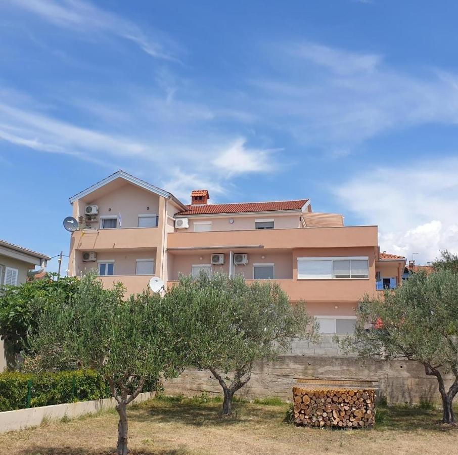 Apartment Beverly Kozino - By The Sea With Free Parking מראה חיצוני תמונה